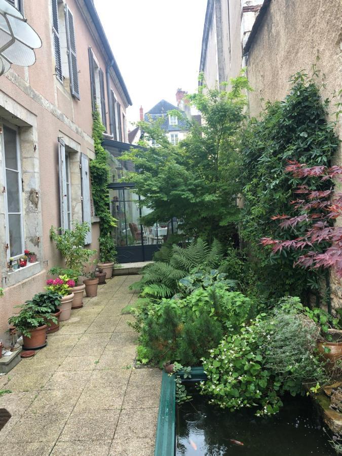 Home Sweet Home Garden Bourges Exterior photo